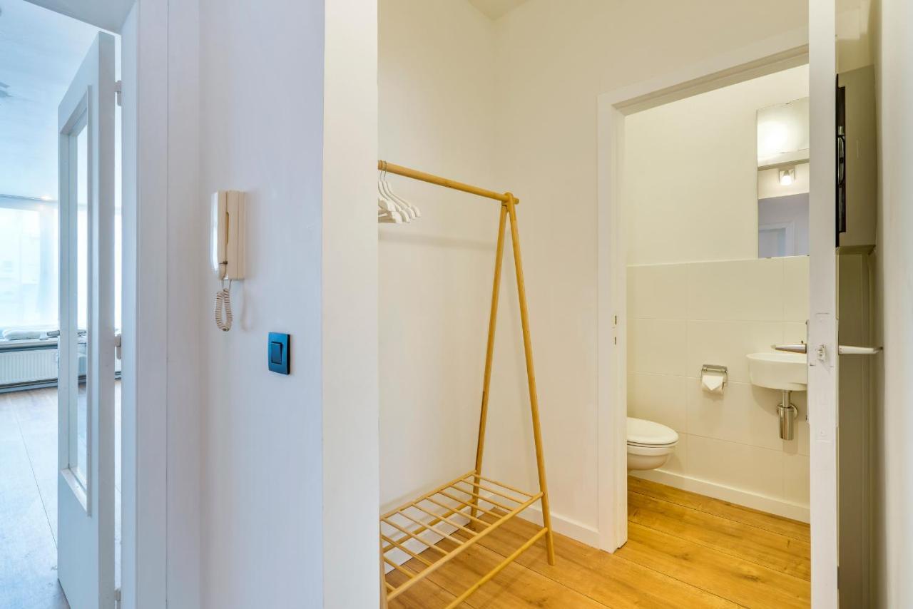 Ruim En Warm Appartement In De Winkelstraat Van Oostende Ngoại thất bức ảnh