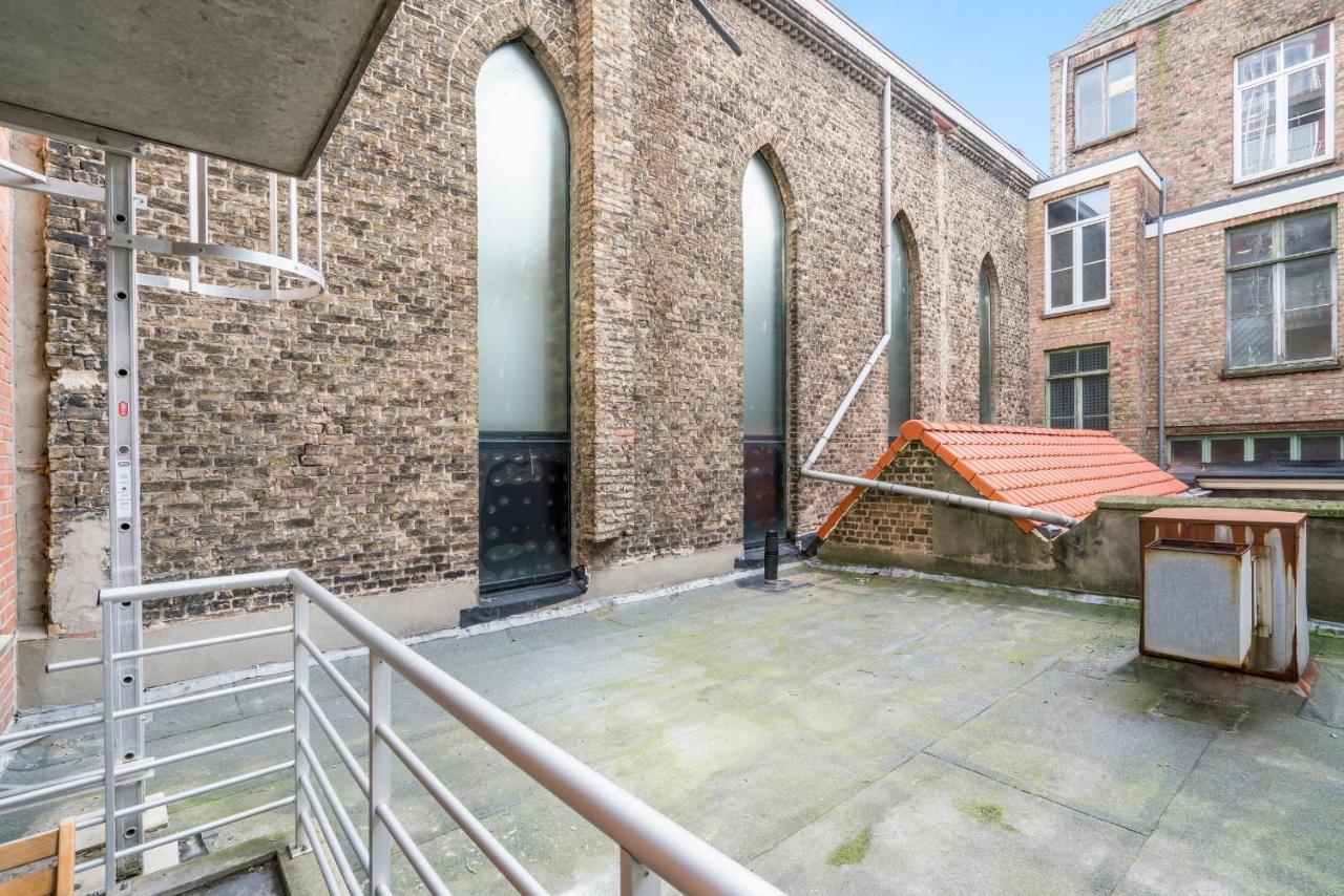 Ruim En Warm Appartement In De Winkelstraat Van Oostende Ngoại thất bức ảnh